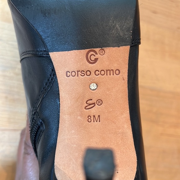 Knee high black boots excellent condition - Picture 9 of 9